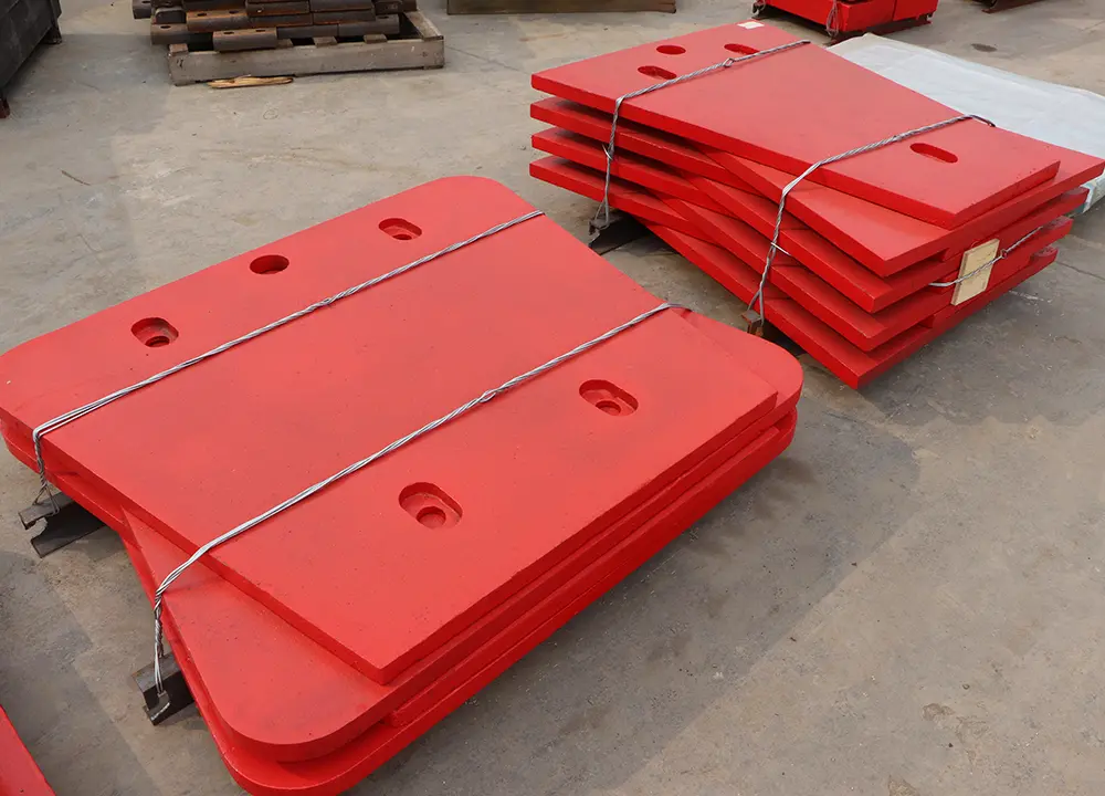 Machined manganese steel crusher side plate liner